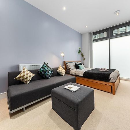 לונדון Trendy 2 Bed Flat In Greenwich With Car Parking מראה חיצוני תמונה