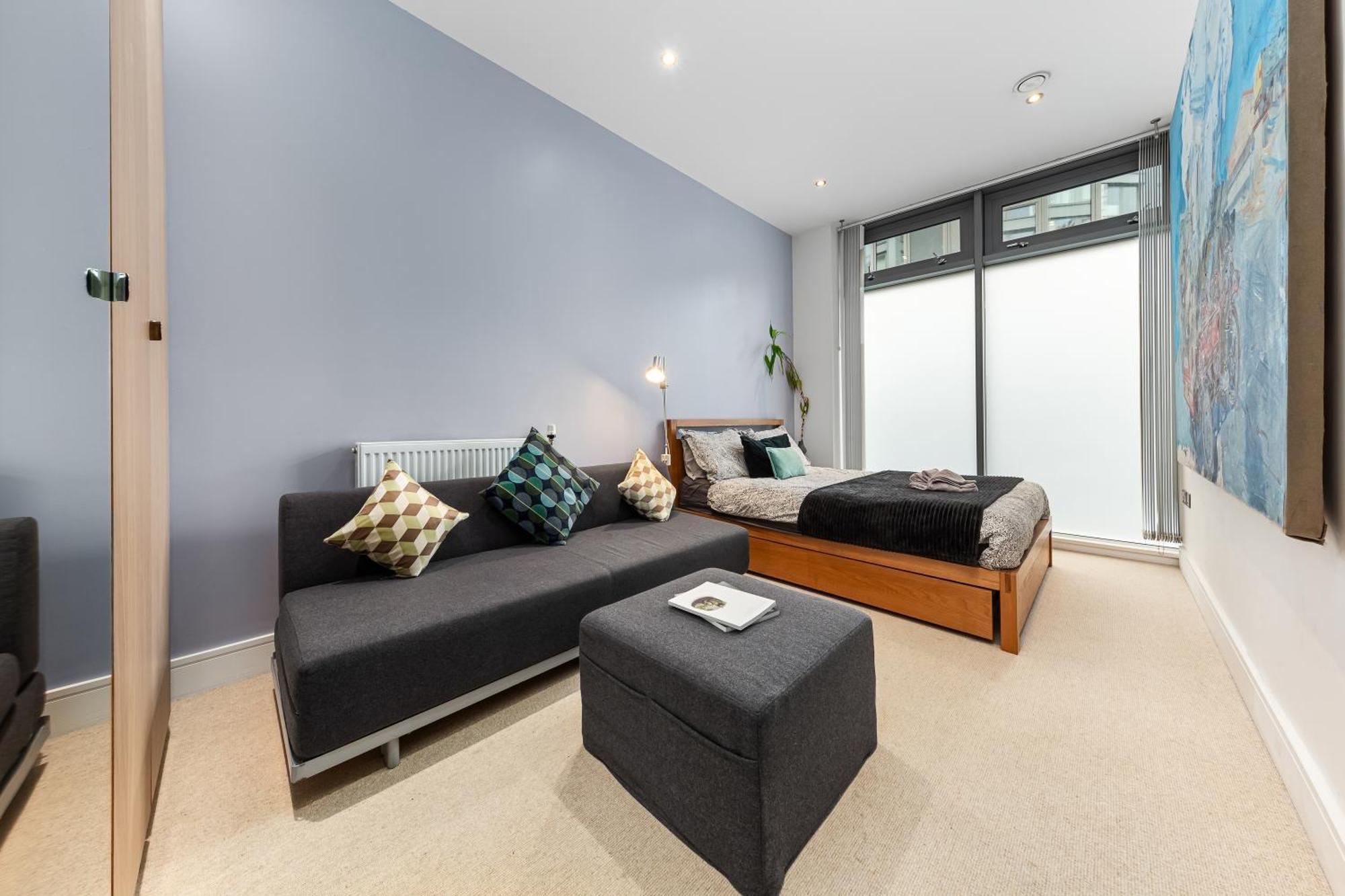 לונדון Trendy 2 Bed Flat In Greenwich With Car Parking מראה חיצוני תמונה